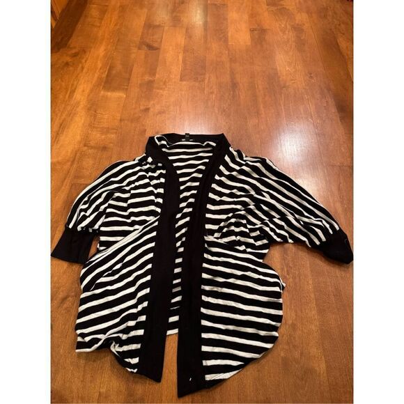 Woman’s express striped cardigan - Picture 1 of 4